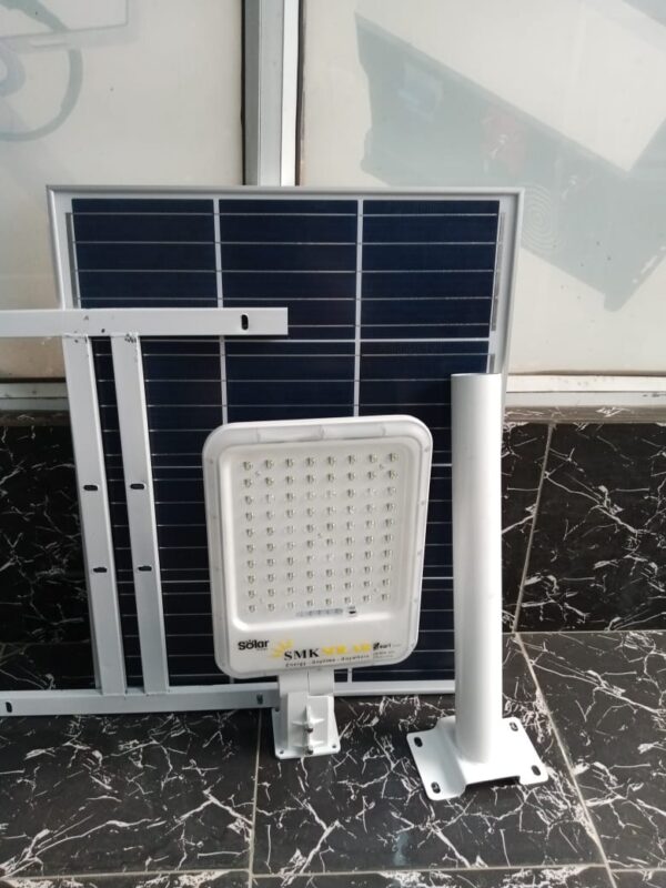 400W Super Bright Solar Street Light With Remote Control