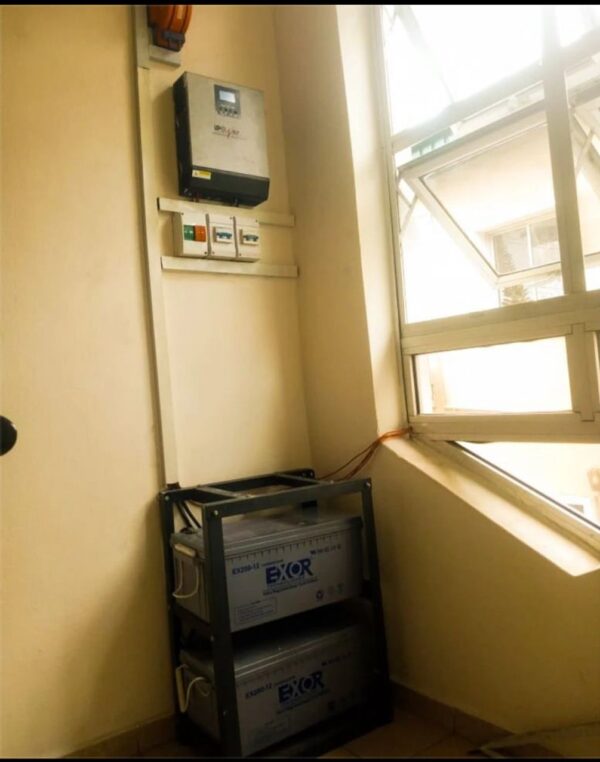 3.5KVA 24V SOLAR INSTALLATION WITH 2 BATTERIES